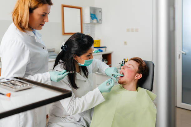 Best Pediatric Emergency Dentist in Smithville Sanders, IN